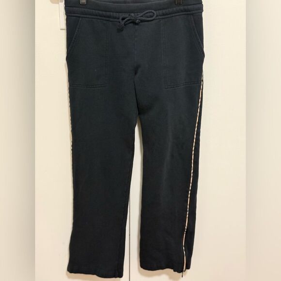 Burberry London Jogging Pants in Loop Back Cotton Blend with Nova Check Detail. - Picture 2 of 10